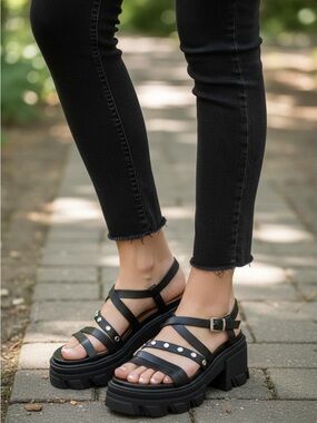 GANNI Chunky Black Studded Platform Sandals NWT SZ42